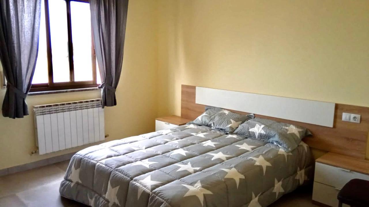 La Villa Hostal Кальварраса-де-Абахо Экстерьер фото
