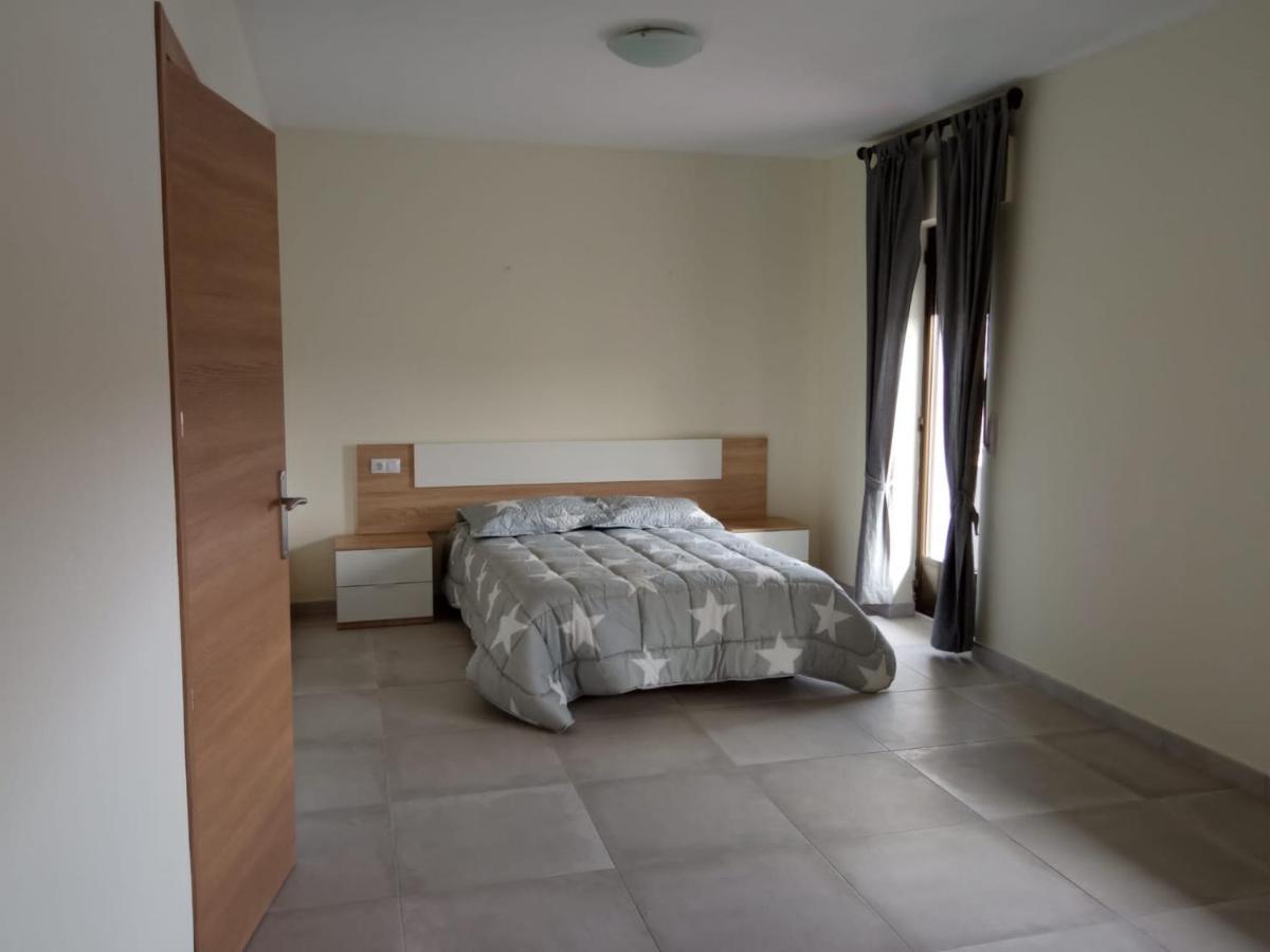 La Villa Hostal Кальварраса-де-Абахо Экстерьер фото